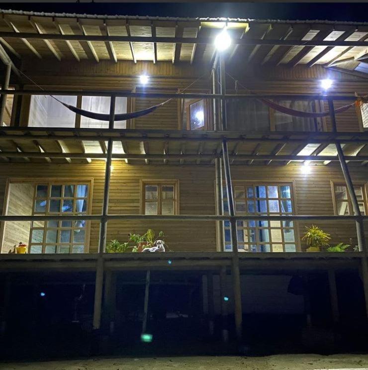 Hostel Villa Luz Beach Tintipan Island Dış mekan fotoğraf