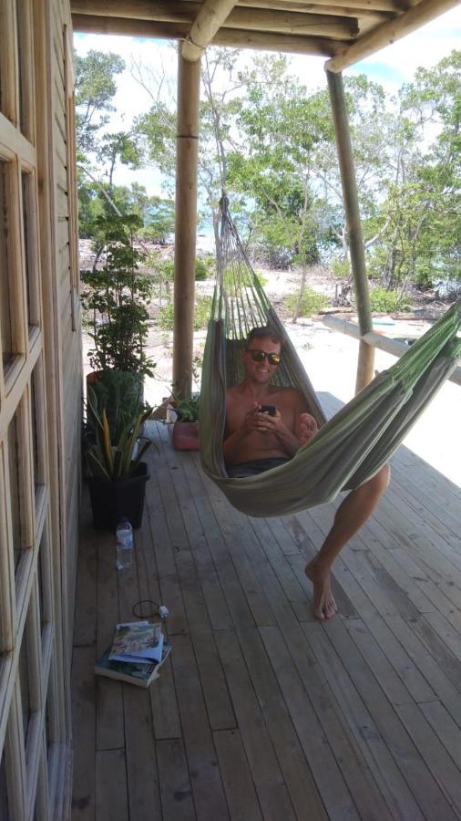 Hostel Villa Luz Beach Tintipan Island Dış mekan fotoğraf